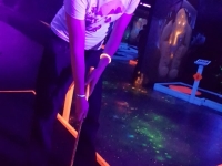 Neon Mini Golf